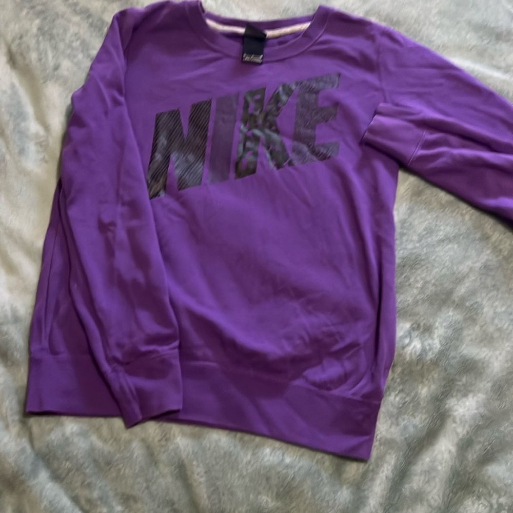 Good condition Nike crew neck